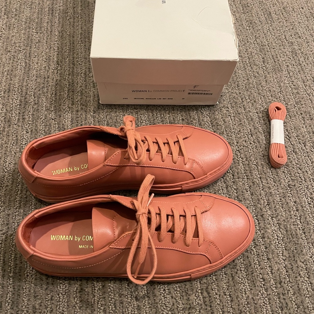 Common Projects Achilles Sneakers Antique Rose Sz 38